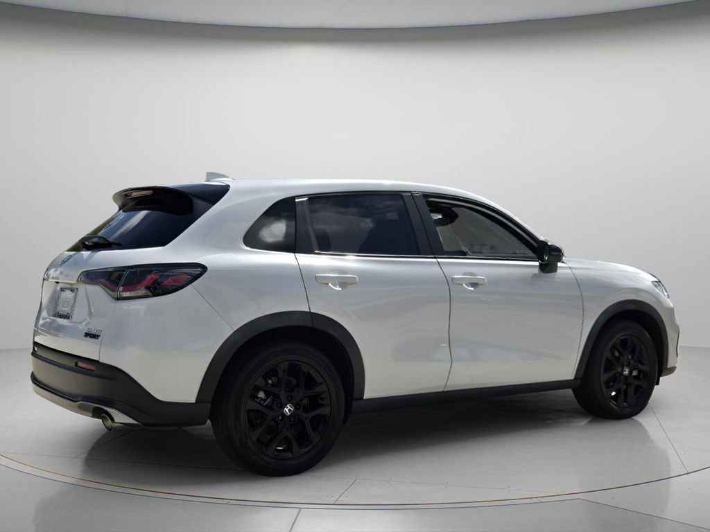 Certified 2023 Honda HR-V Sport image 7