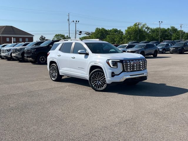 New 2026 GMC Terrain Denali w/ LPO, Floor Liner Package AWD/4WD image 2