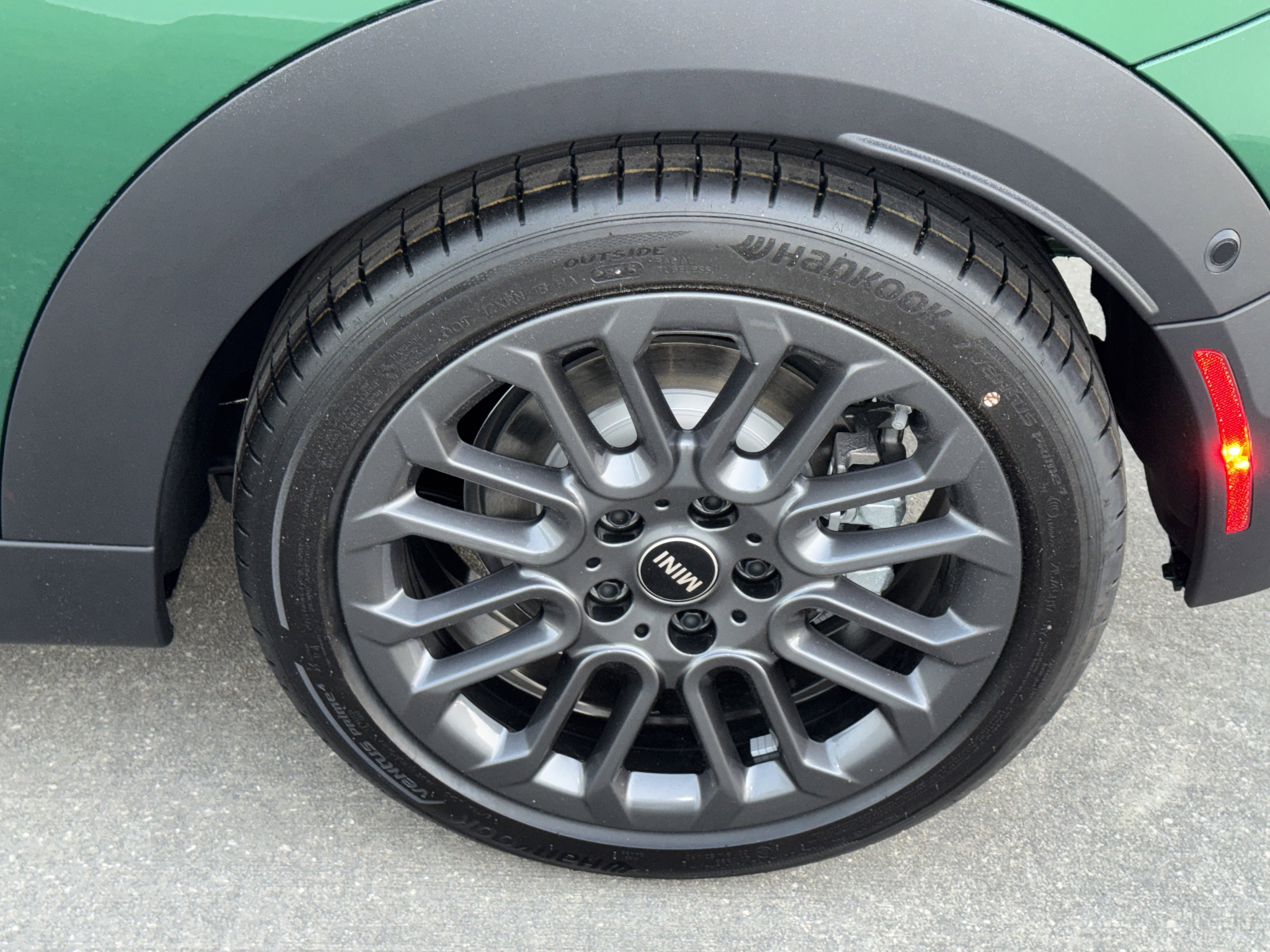 New 2026 MINI Cooper S image 26