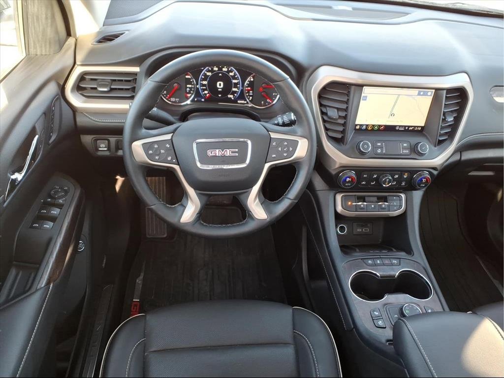 Used 2023 GMC Acadia Denali w/ Denali Ultimate Package image 8