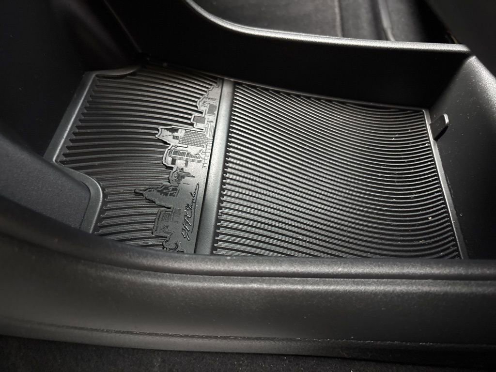 Used 2015 Chrysler 200 S w/ Comfort Group image 23