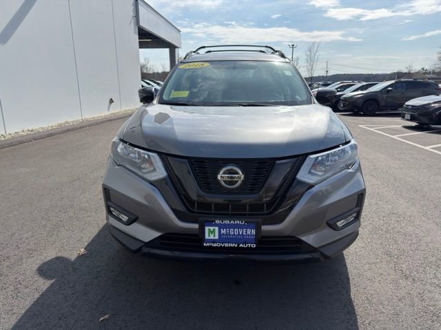 Used 2018 Nissan Rogue SV w/ Premium Package image 2