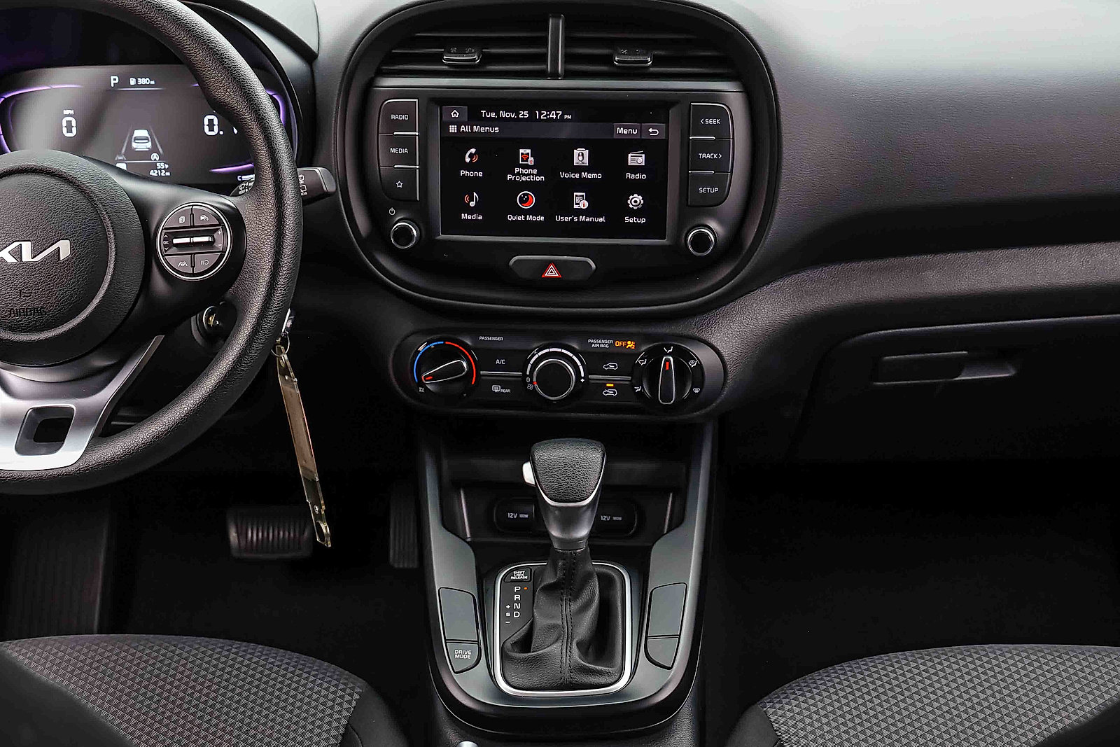 Certified 2025 Kia Soul LX w/ LX Technology Package image 11