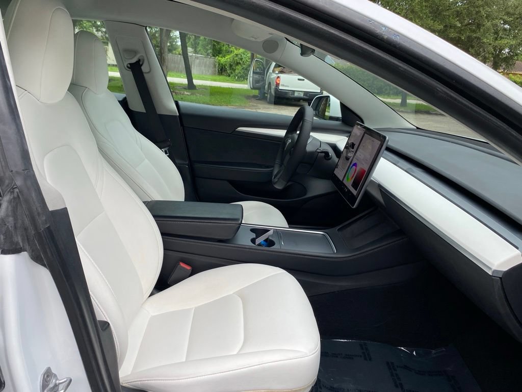 Used 2022 Tesla Model 3 Long Range AWD/4WD image 16