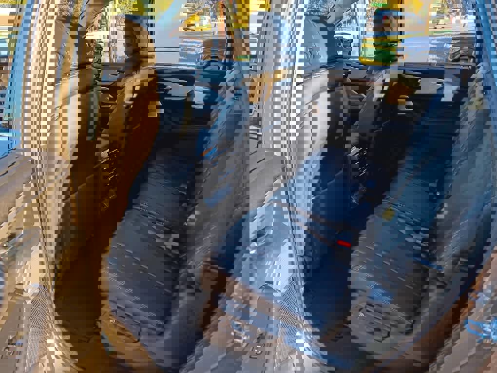 Used 2025 Acura MDX w/Technology Package image 16