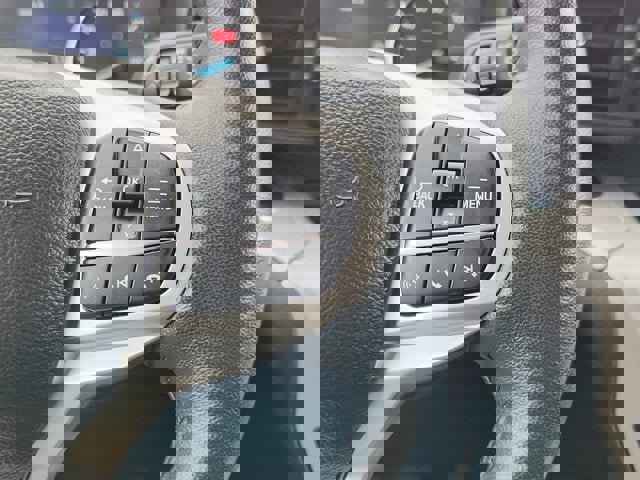 Used 2023 Ford Explorer XLT image 22