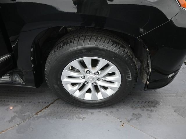 Used 2014 Lexus GX 460 w/ Premium Package image 41