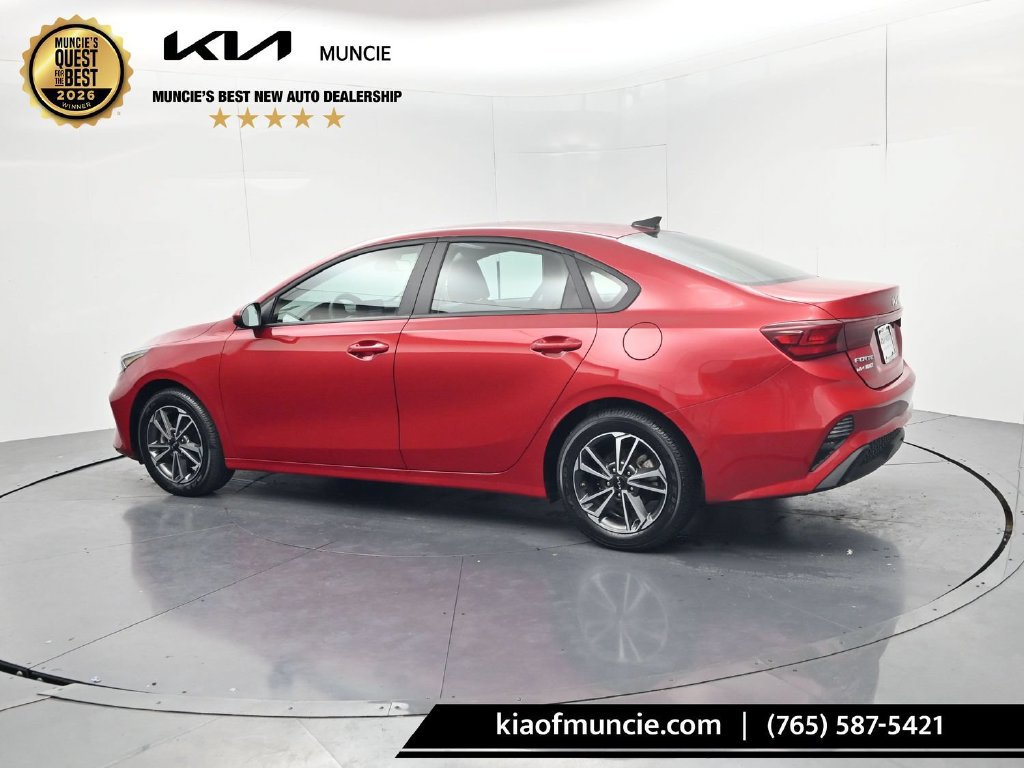Certified 2023 Kia Forte LXS FWD image 5