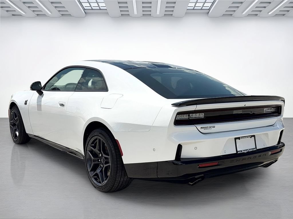 New 2026 Dodge Charger Scat Pack w/ Blacktop Package AWD/4WD image 4