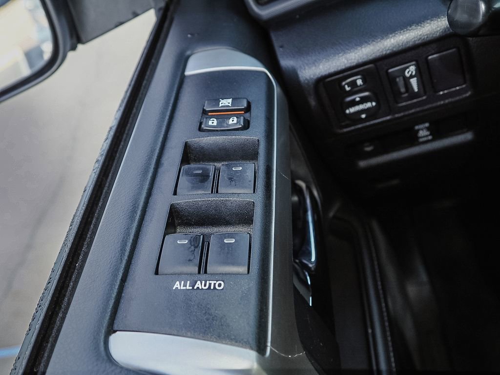 Used 2019 Toyota 4Runner SR5 Premium image 29