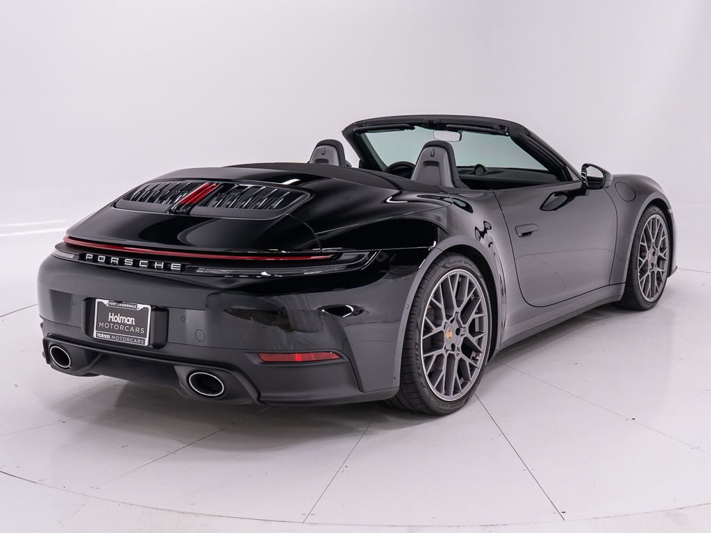 Used 2025 Porsche 911 Carrera RWD image 5