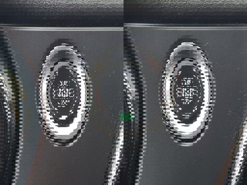 Used 2019 Chevrolet Blazer RS image 28