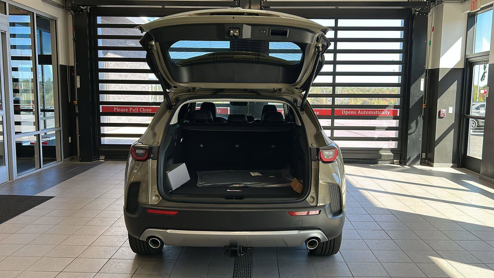 New 2025 MAZDA CX-50 AWD 2.5 Turbo w/ Cargo Package image 21