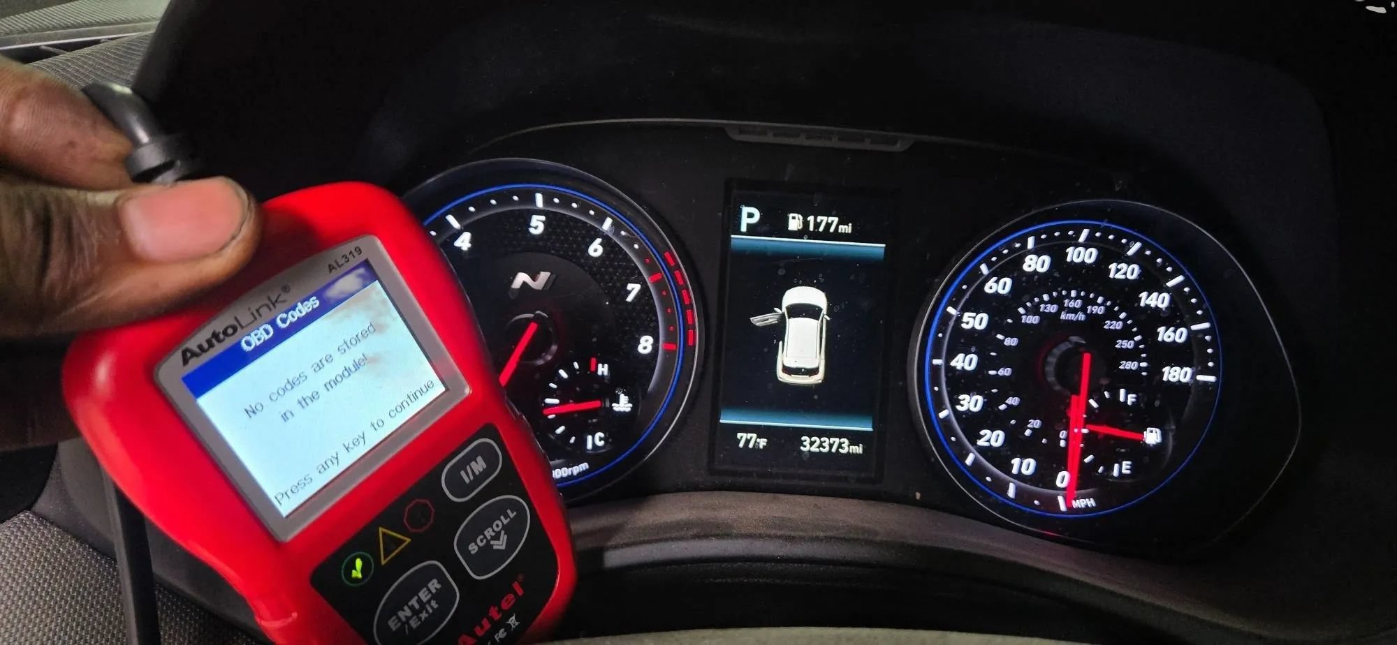 Used 2022 Hyundai Veloster N FWD image 11