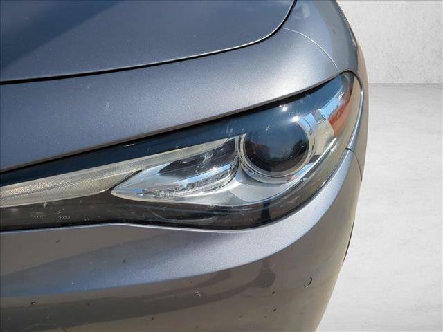 Used 2020 Alfa Romeo Giulia AWD w/ Cold Weather Package image 9