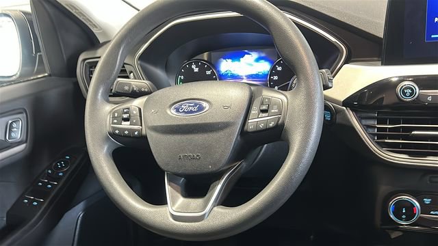 Used 2022 Ford Escape SE w/ SE Sport Appearance Package AWD/4WD image 16