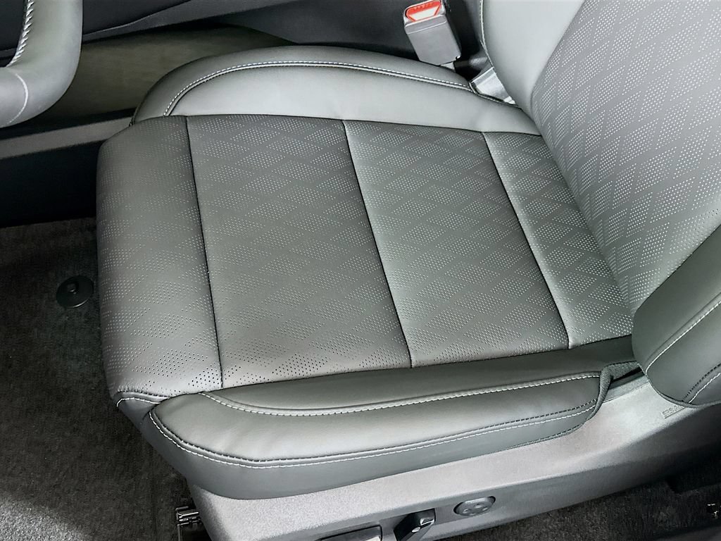 New 2026 Nissan Murano Platinum w/ Cargo Package AWD/4WD image 22