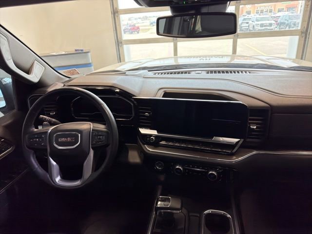 Used 2024 GMC Sierra 1500 SLT w/ SLT Premium Package AWD/4WD image 22