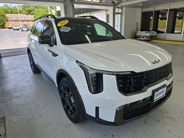 Certified 2025 Kia Sorento SX Prestige AWD/4WD image 7