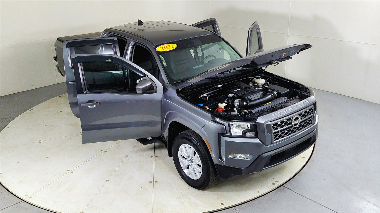 Used 2022 Nissan Frontier SV w/ Technology Package image 24