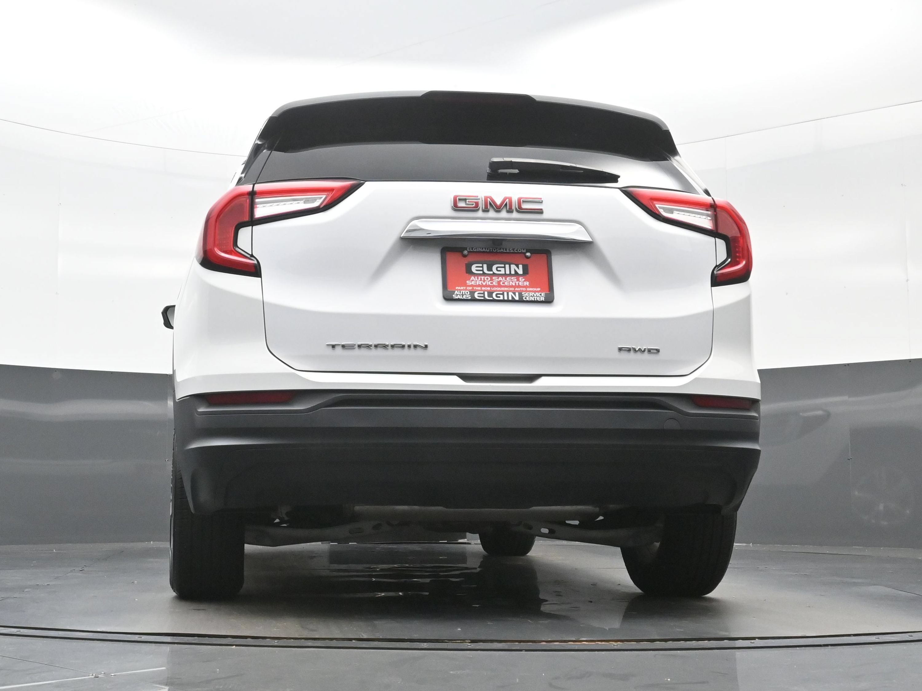 Used 2024 GMC Terrain SLE AWD/4WD image 28