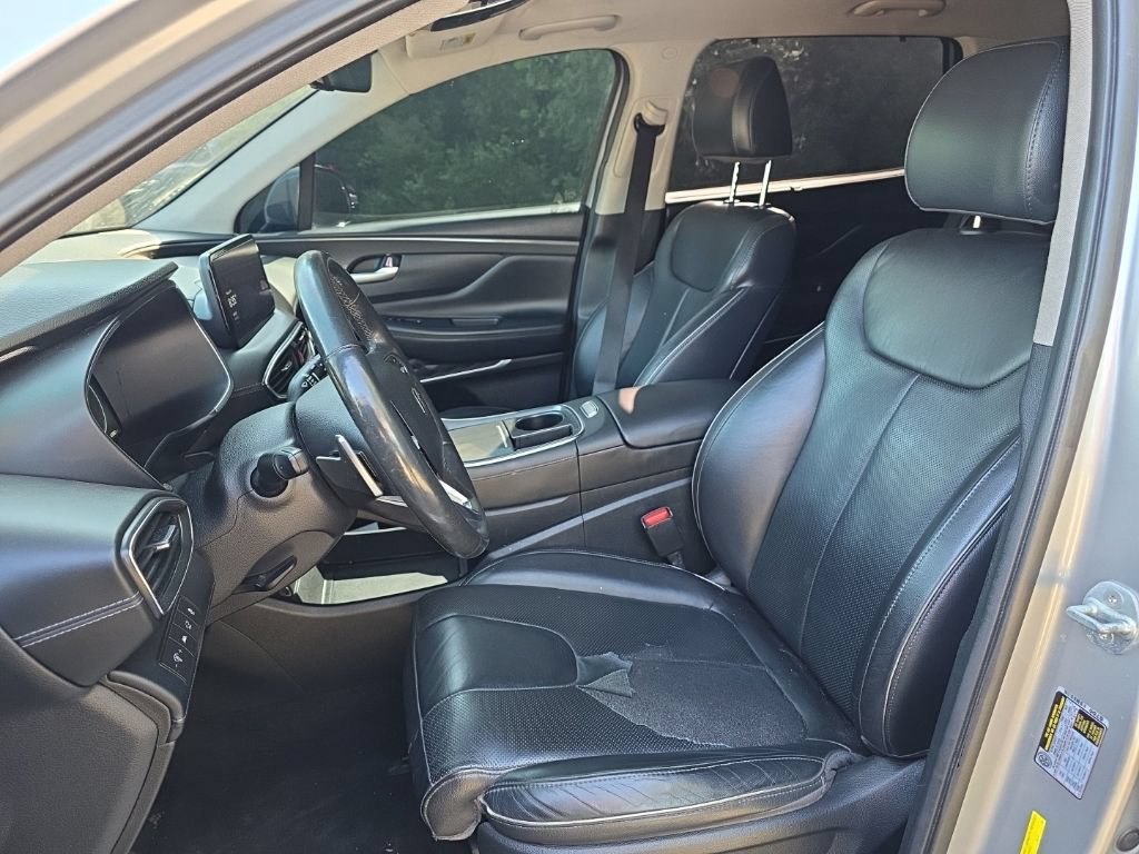Used 2021 Hyundai Santa Fe Limited w/ Cargo Package FWD image 11