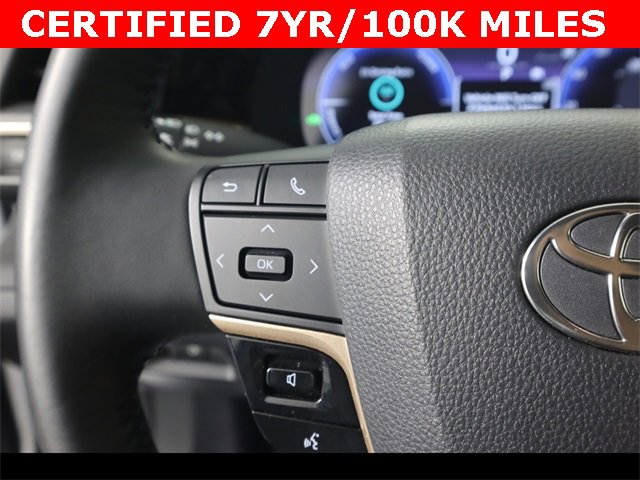 Used 2023 Toyota Crown XLE image 22