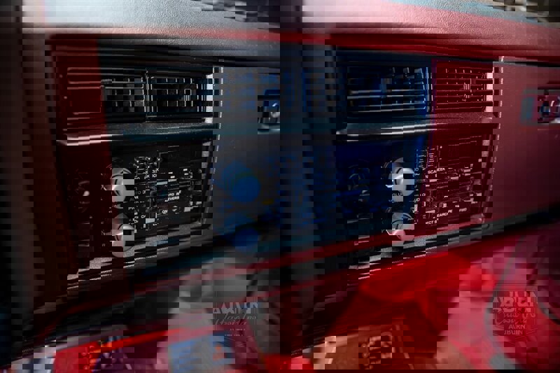 Used 1986 Chevrolet S10 Pickup 4WD image 15