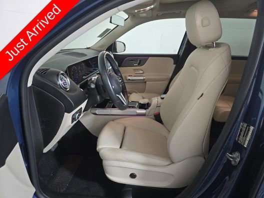 Used 2021 Mercedes-Benz GLB 250 w/ Premium Package image 3