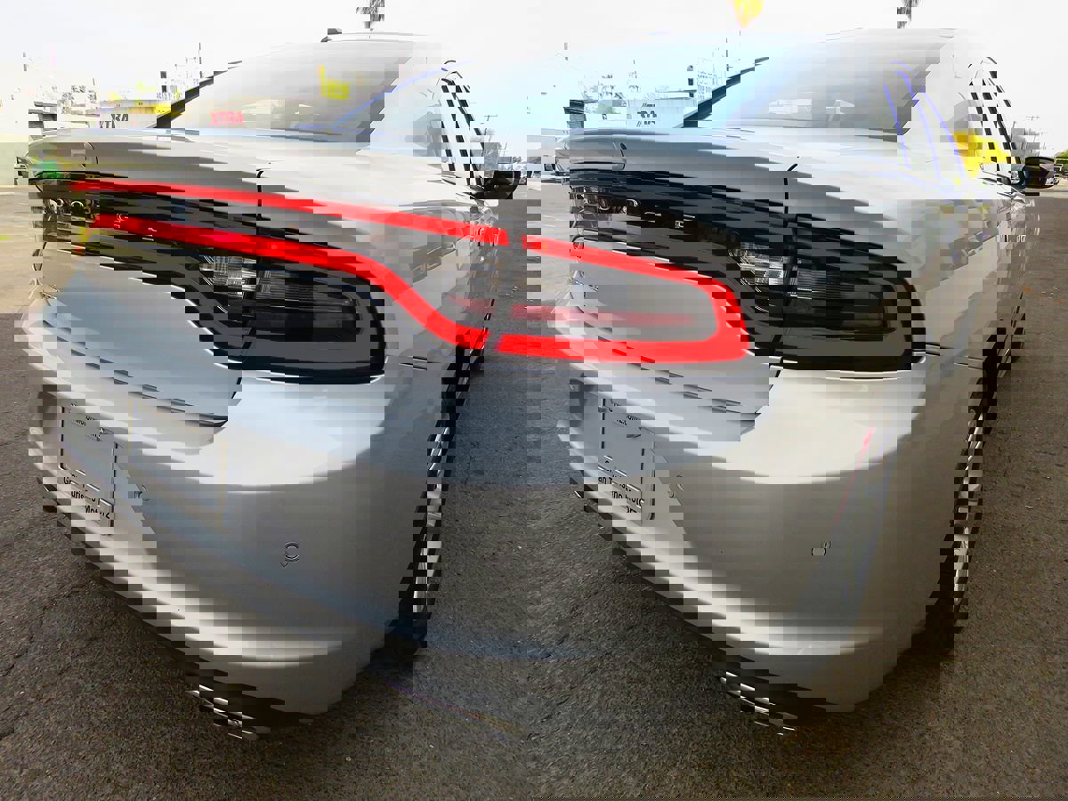 Used 2022 Dodge Charger SXT image 7