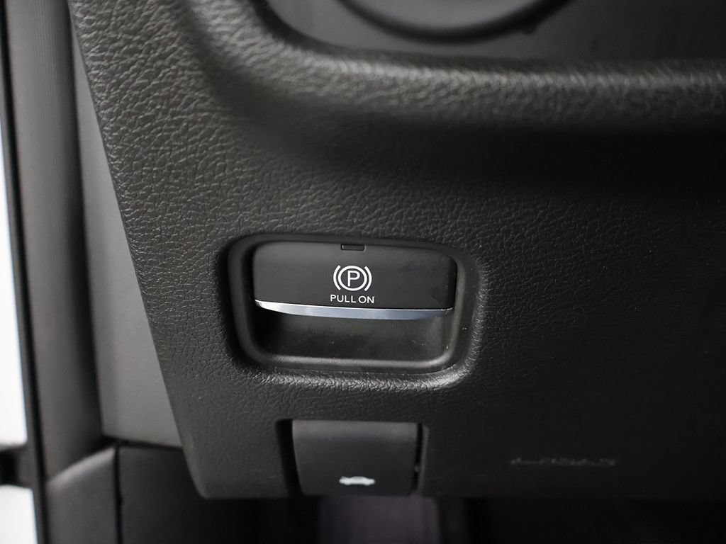 Used 2023 Jeep Grand Cherokee Limited AWD/4WD image 42