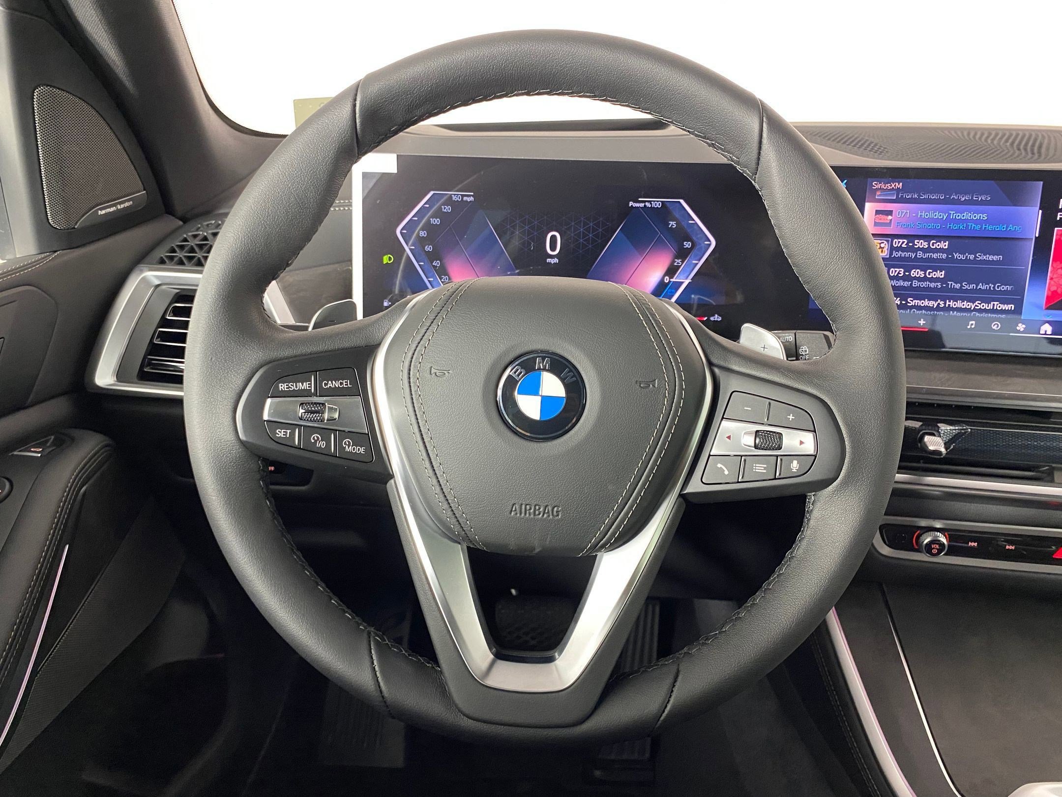 Used 2026 BMW X5 sDrive40i w/ Premium Package image 13