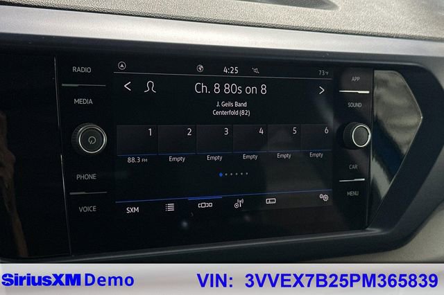 Certified 2023 Volkswagen Taos SE w/ Panoramic Sunroof Package FWD image 37