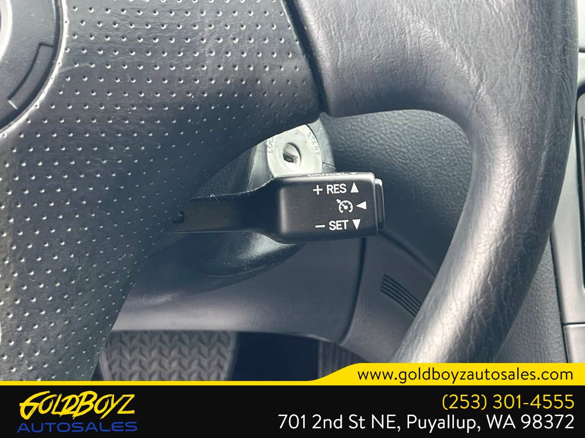 Used 2005 Toyota Celica GT FWD image 15