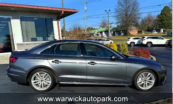 Used 2023 Audi A4 2.0T Premium image 12