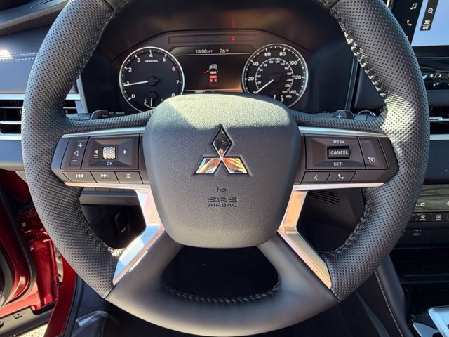 New 2026 Mitsubishi Outlander LE FWD image 28