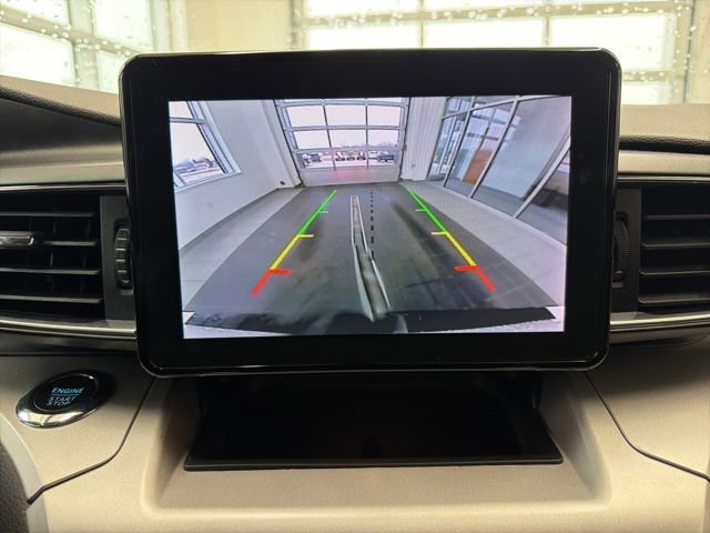 Used 2023 Ford Explorer XLT w/ Equipment Group 202A image 24