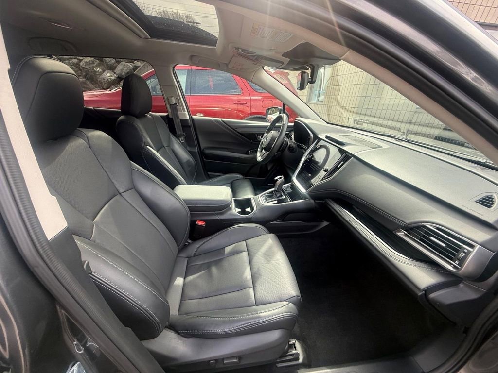 Used 2025 Subaru Outback Limited XT image 20