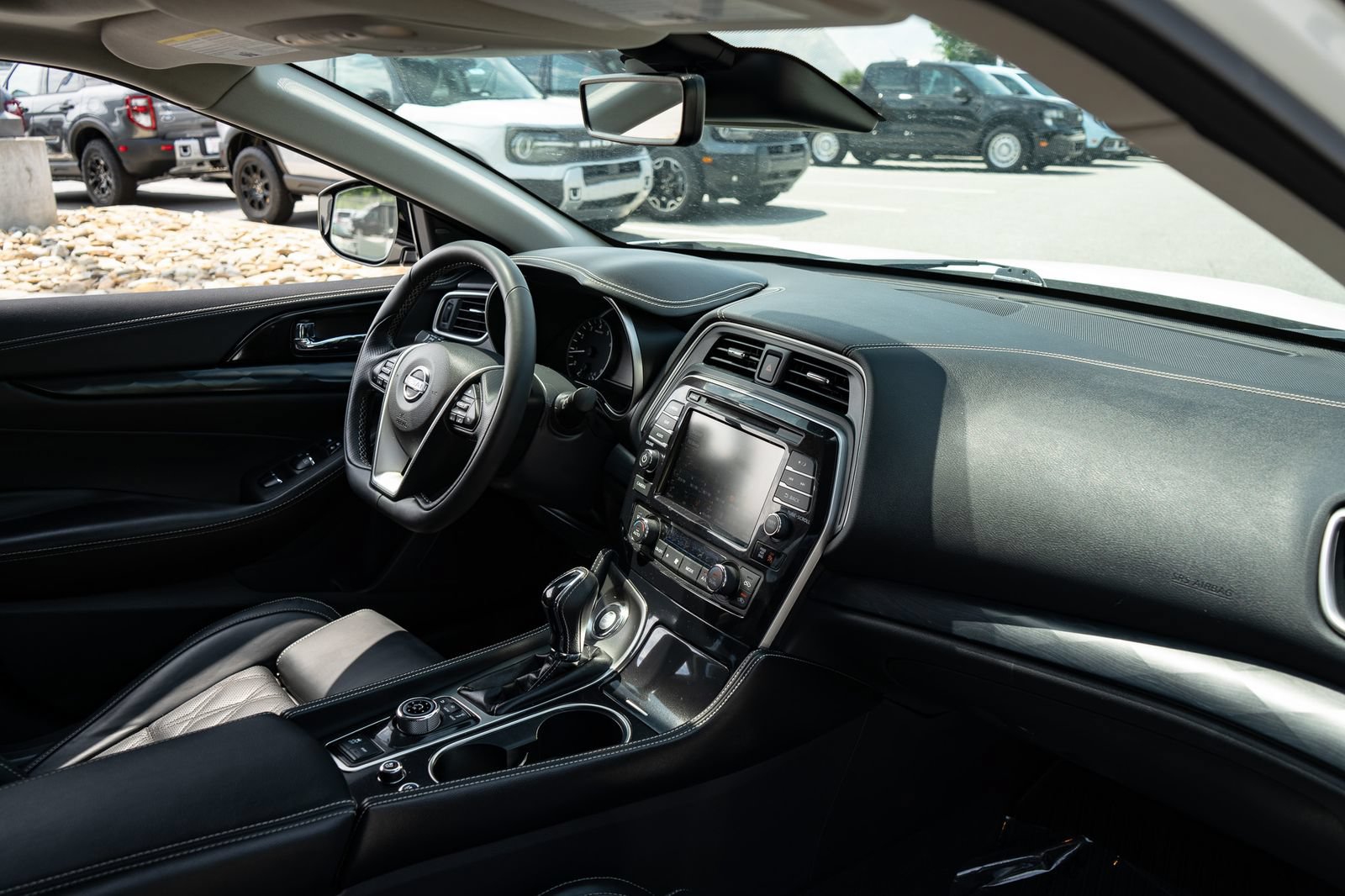Used 2023 Nissan Maxima Platinum w/ Sport Mat Group FWD image 22