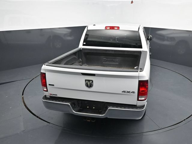Used 2022 RAM 1500 Classic SLT AWD/4WD image 45