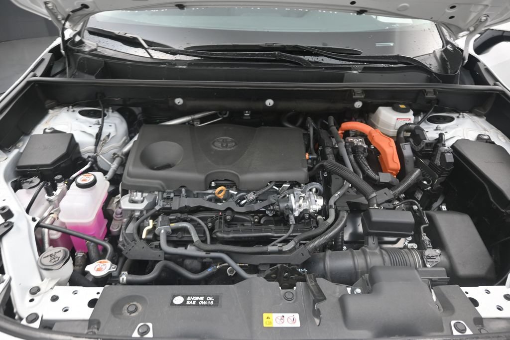 Used 2025 Toyota RAV4 XLE w/ Weather Package AWD/4WD image 11