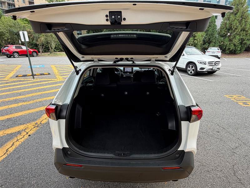 Used 2025 Toyota RAV4 LE FWD image 21