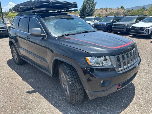 Used 2013 Jeep Grand Cherokee Trailhawk AWD/4WD image 4