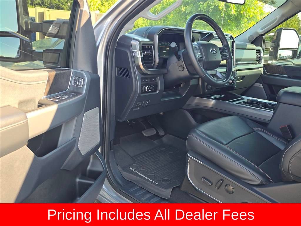 Used 2024 Ford F350 Lariat w/ FX4 Off-Road Package AWD/4WD image 9