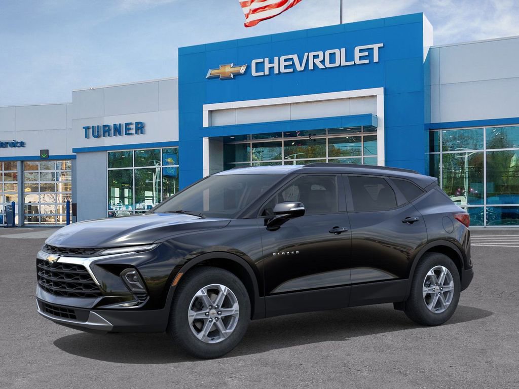 New 2026 Chevrolet Blazer LT AWD/4WD image 2