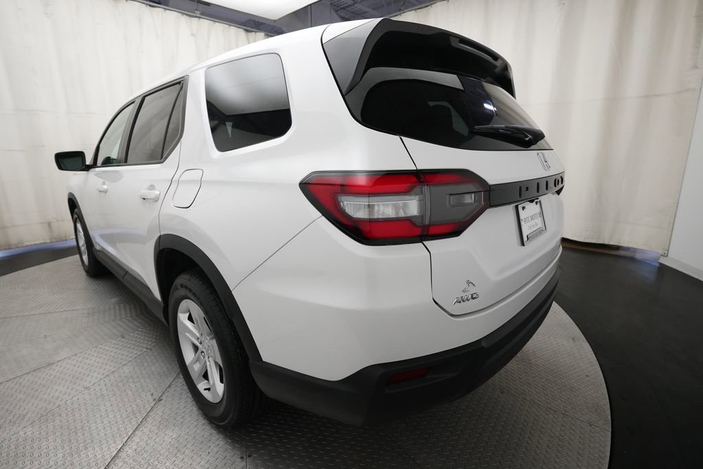 Certified 2023 Honda Pilot LX image 34