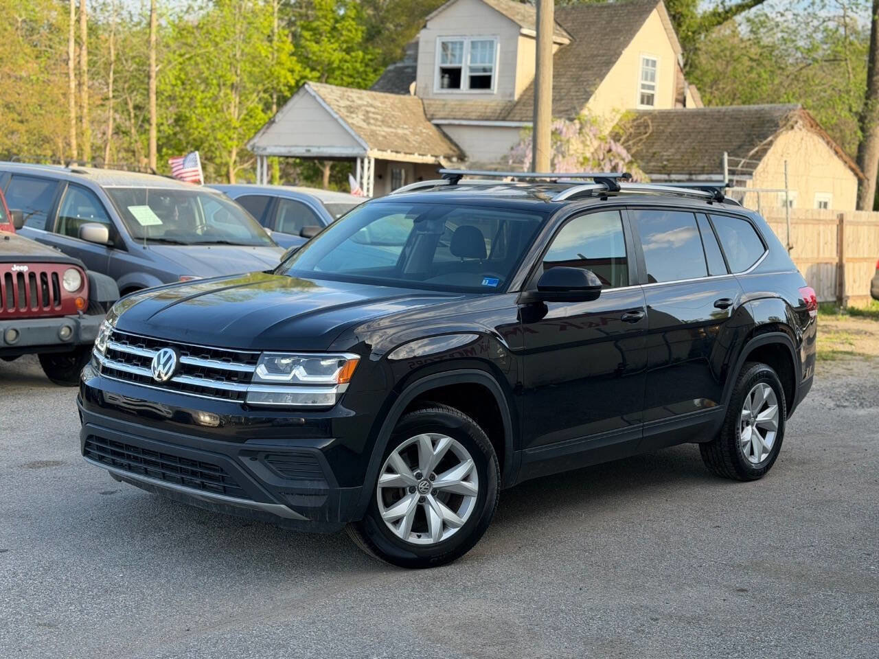 Used 2019 Volkswagen Atlas S image 3