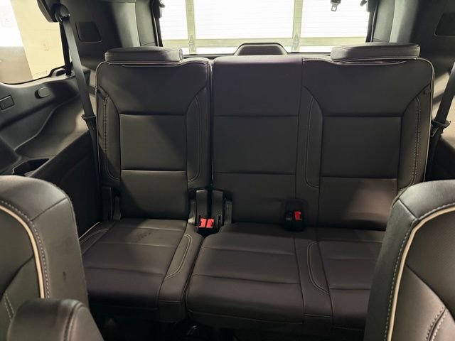 Used 2022 Chevrolet Tahoe Premier AWD/4WD image 29