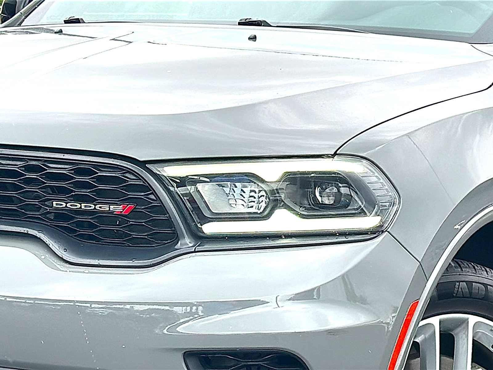Used 2024 Dodge Durango GT AWD/4WD image 4