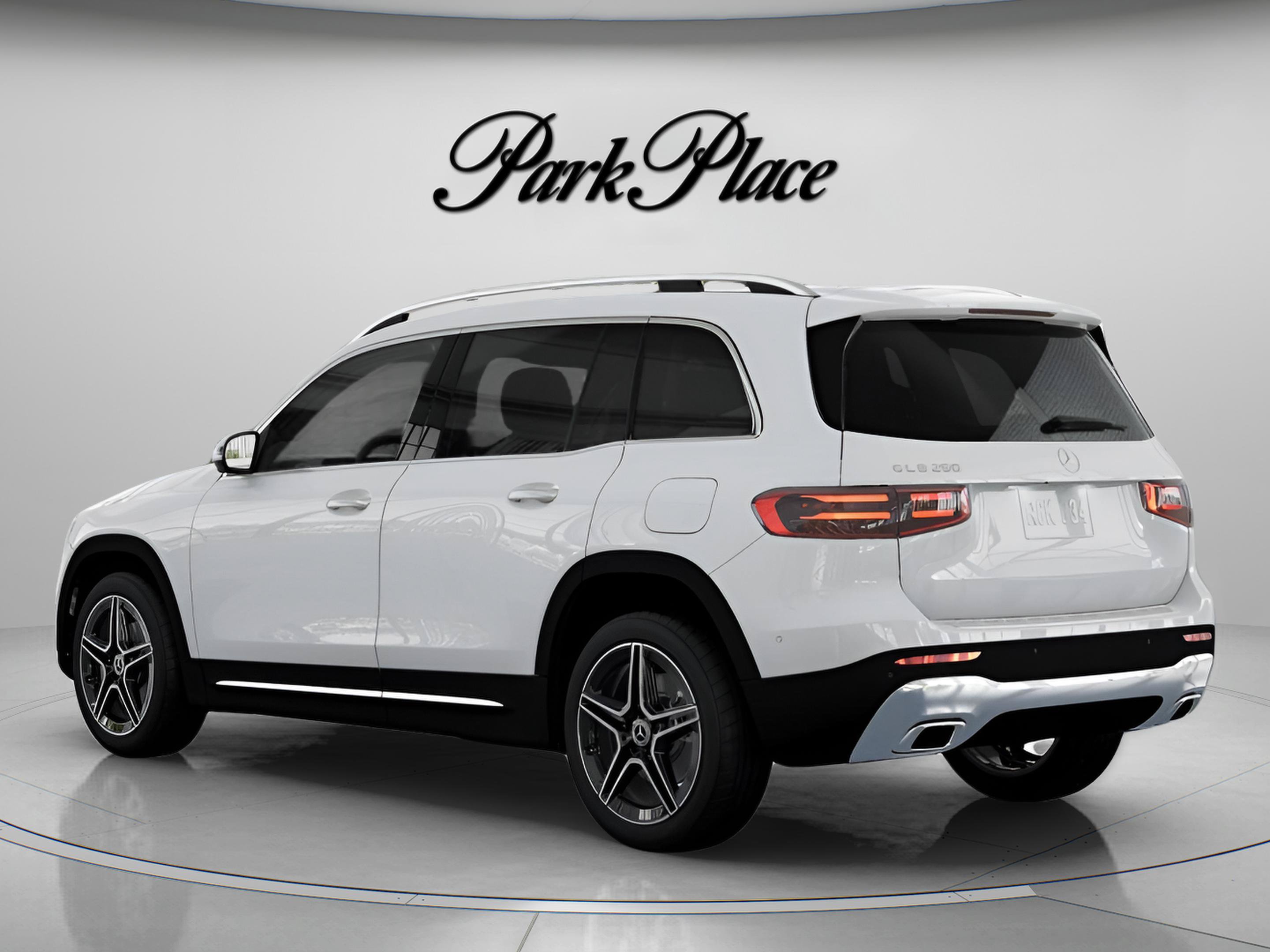 Used 2026 Mercedes-Benz GLB 250 image 13
